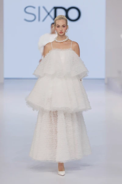 fashion-show 0799SIXDO WEDI FOTO KIENGCAN .jpeg